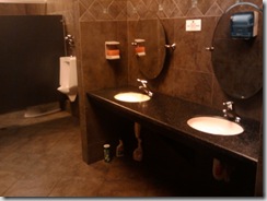 Yabi Japanese Steakhouse: Men's Restroom