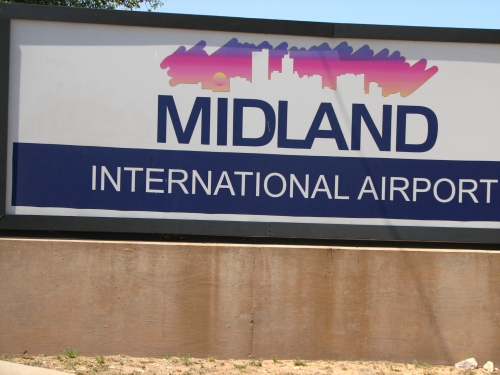 Midland Internation Airport (sign)